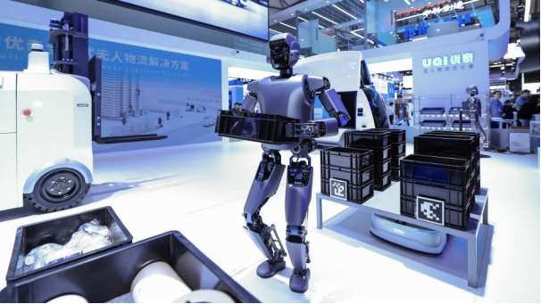 禾赛CEO李一帆:人形机器人并不代表自动化升级是物理AI基建还没跟上(图1)